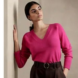 NWOT Banana Republic Essential V-Neck Sweater | XL | Hot Pink